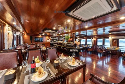 Aqua Elegance Cruise - Halong Bay by AHG – Fotos 11